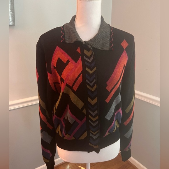 Conditions Apply Mareeni Knitted Cardigan
Size M/L – Excellent used condition - Picture 6 of 10